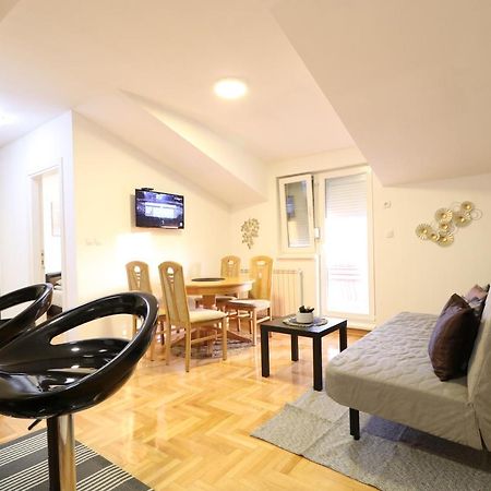 Appartamento Flat 23 Belgrado Esterno foto